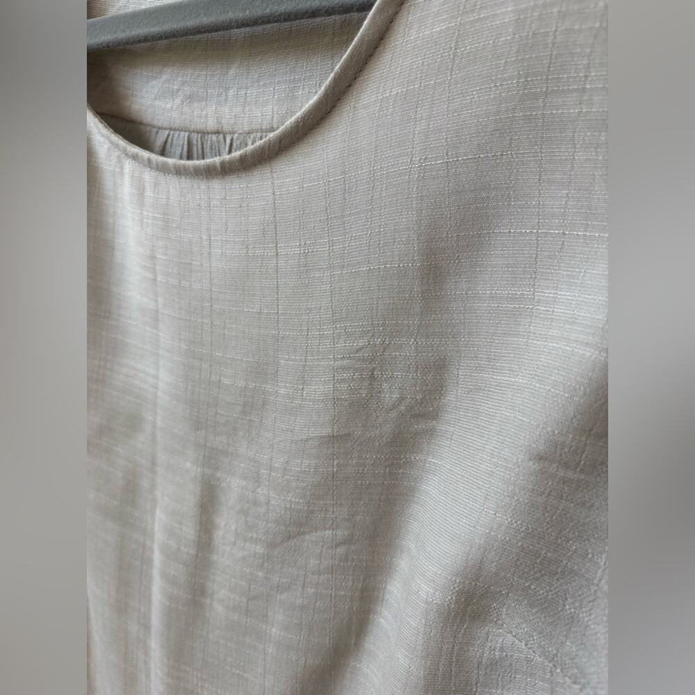 I.N. Studio Boho Linen Blouse with Asymmetrical Hem and Ruffle Sleeves Size PS - Picture 8 of 8